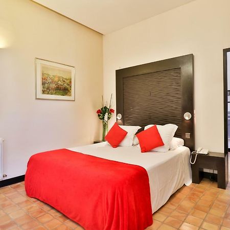 Hotel Le Couvent Royal Saint-Maximin-la-Sainte-Baume Exterior photo