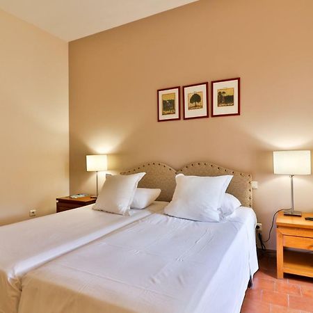 Hotel Le Couvent Royal Saint-Maximin-la-Sainte-Baume Exterior photo