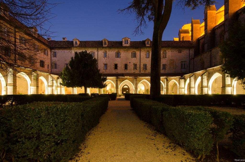 Hotel Le Couvent Royal Saint-Maximin-la-Sainte-Baume Amenities photo