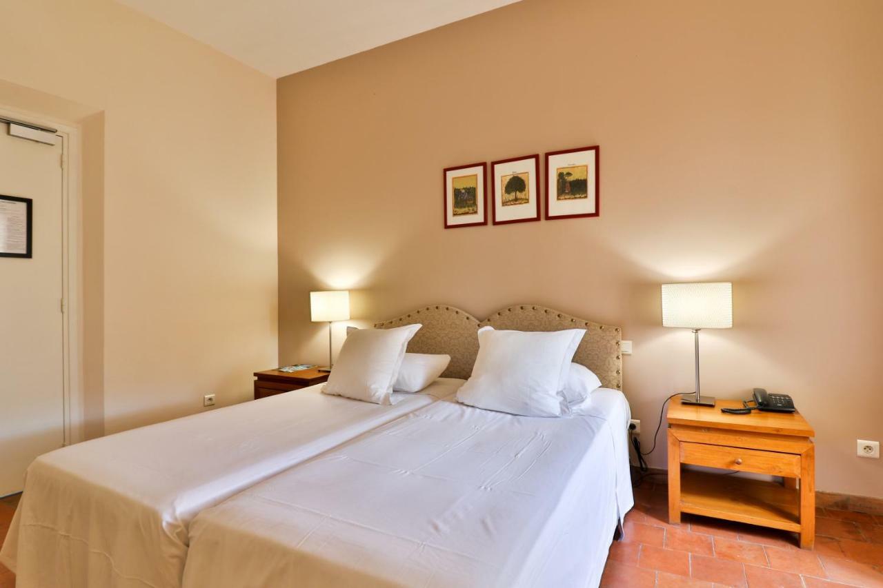 Hotel Le Couvent Royal Saint-Maximin-la-Sainte-Baume Exterior photo